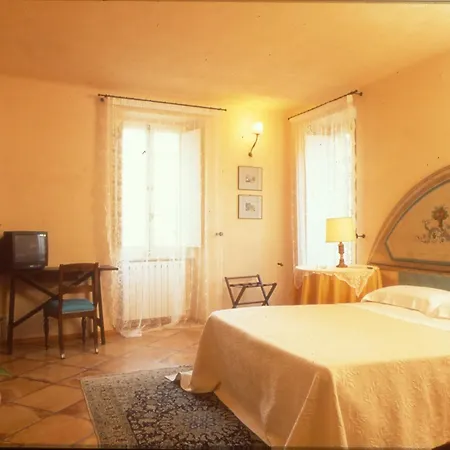 Di Porta Antica 3* Σαν Μπενεντέτο ντελ Τρόντο