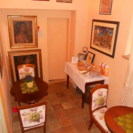 Di Porta Antica Oda ve Kahvaltı